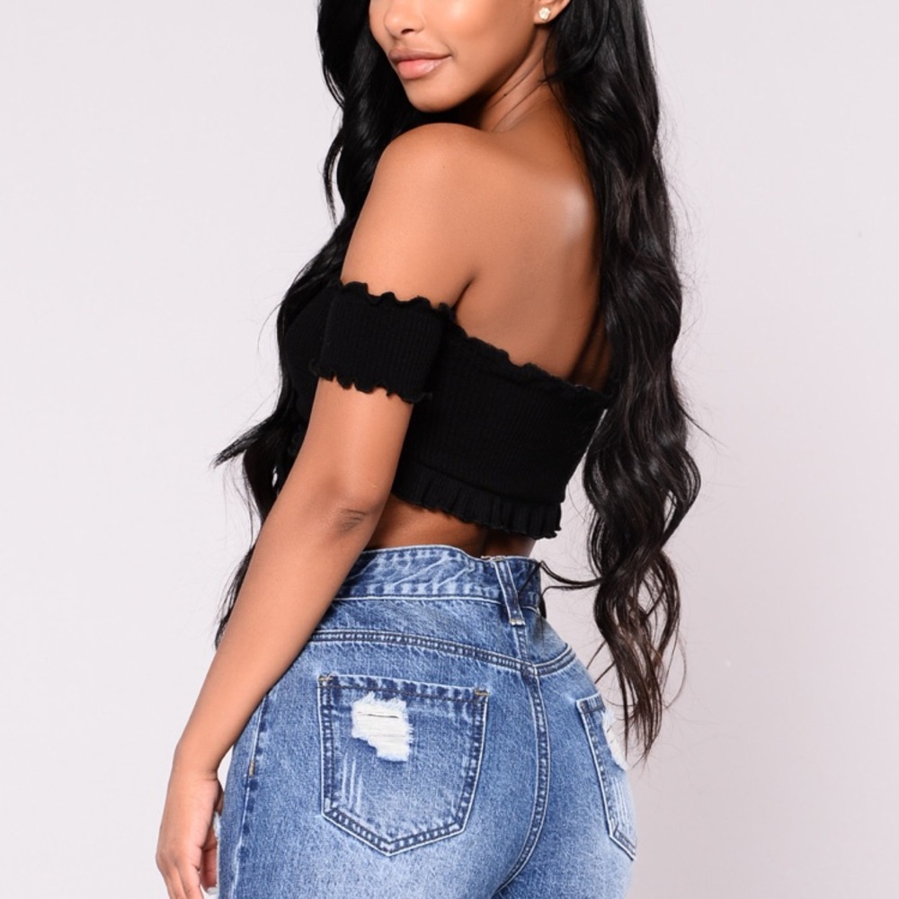 Fashion Nova: Off Shoulder Smock Top (Black)